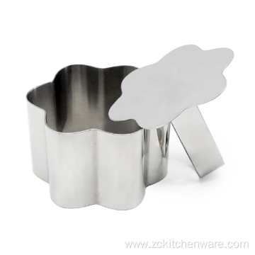 Flower Shape Stainless Steel Cake Cutters With Pusher